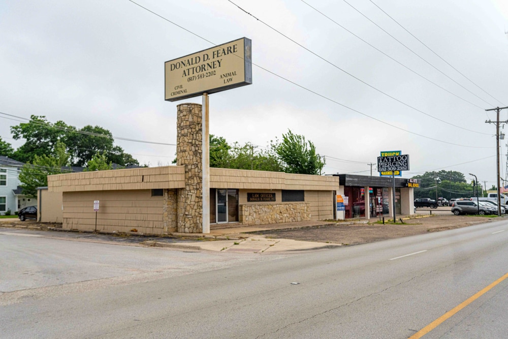 721 W Division St, Arlington, TX for sale Building Photo- Image 1 of 35