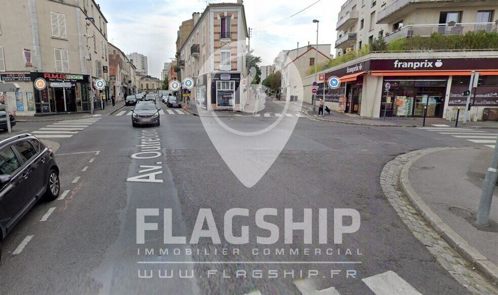 Retail in Villemomble for lease - Building Photo - Image 2 of 6