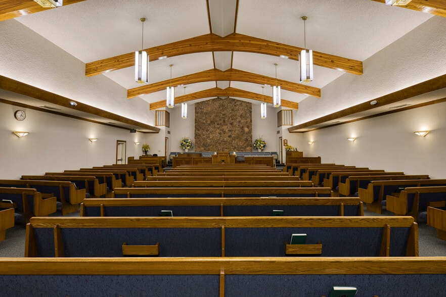 20125 Bollinger Rd, Cupertino, CA à vendre - Photo du bâtiment - Image 2 de 8