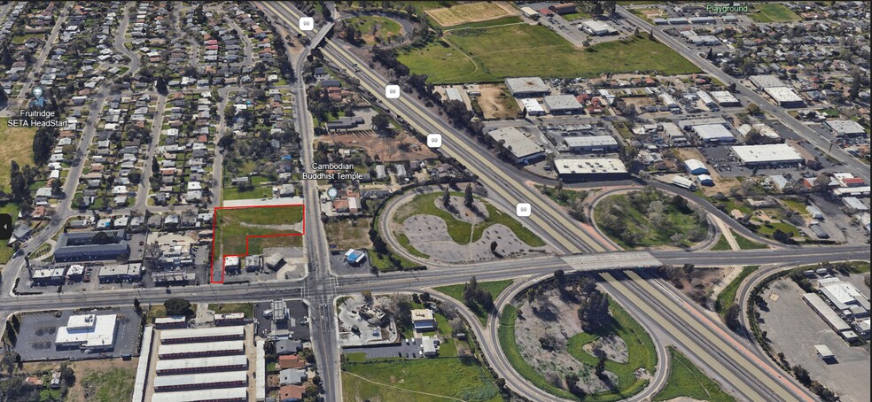 3890 Fruitridge Road, Sacramento, CA for sale - Building Photo - Image 2 of 17