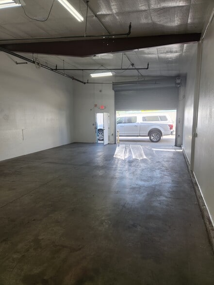 11811 Upham St, Broomfield, CO for lease - Building Photo - Image 3 of 20