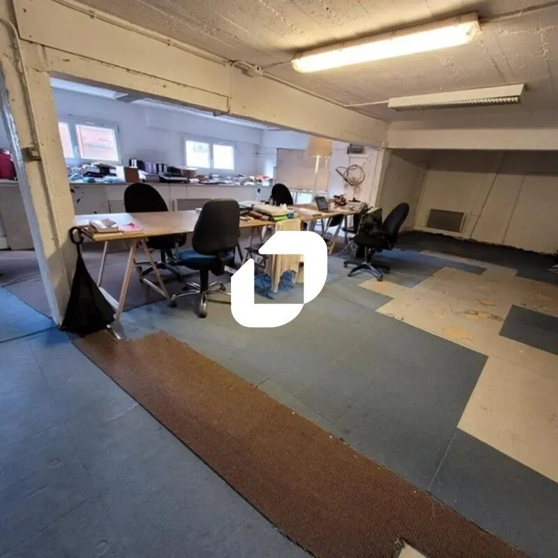 Flex in Boulogne-Billancourt for lease Interior Photo- Image 1 of 8