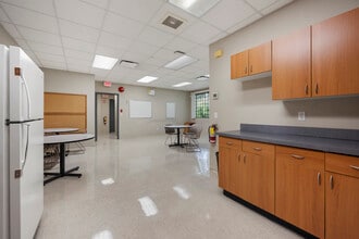 32423 Lougheed Hwy, Mission, BC for lease Building Photo- Image 2 of 6