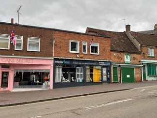 Plus de détails pour 3 High St, Newport Pagnell - Commerce de détail à louer