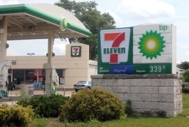 1614 Merriman Rd, Akron, OH à vendre - Photo principale - Image 1 de 3