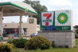 1614 Merriman Rd, Akron, OH for sale - Primary Photo - Image 1 of 3