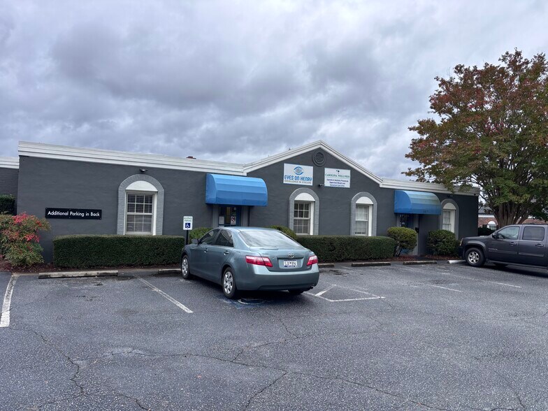 399 E Henry St, Spartanburg, SC for lease - Primary Photo - Image 1 of 1