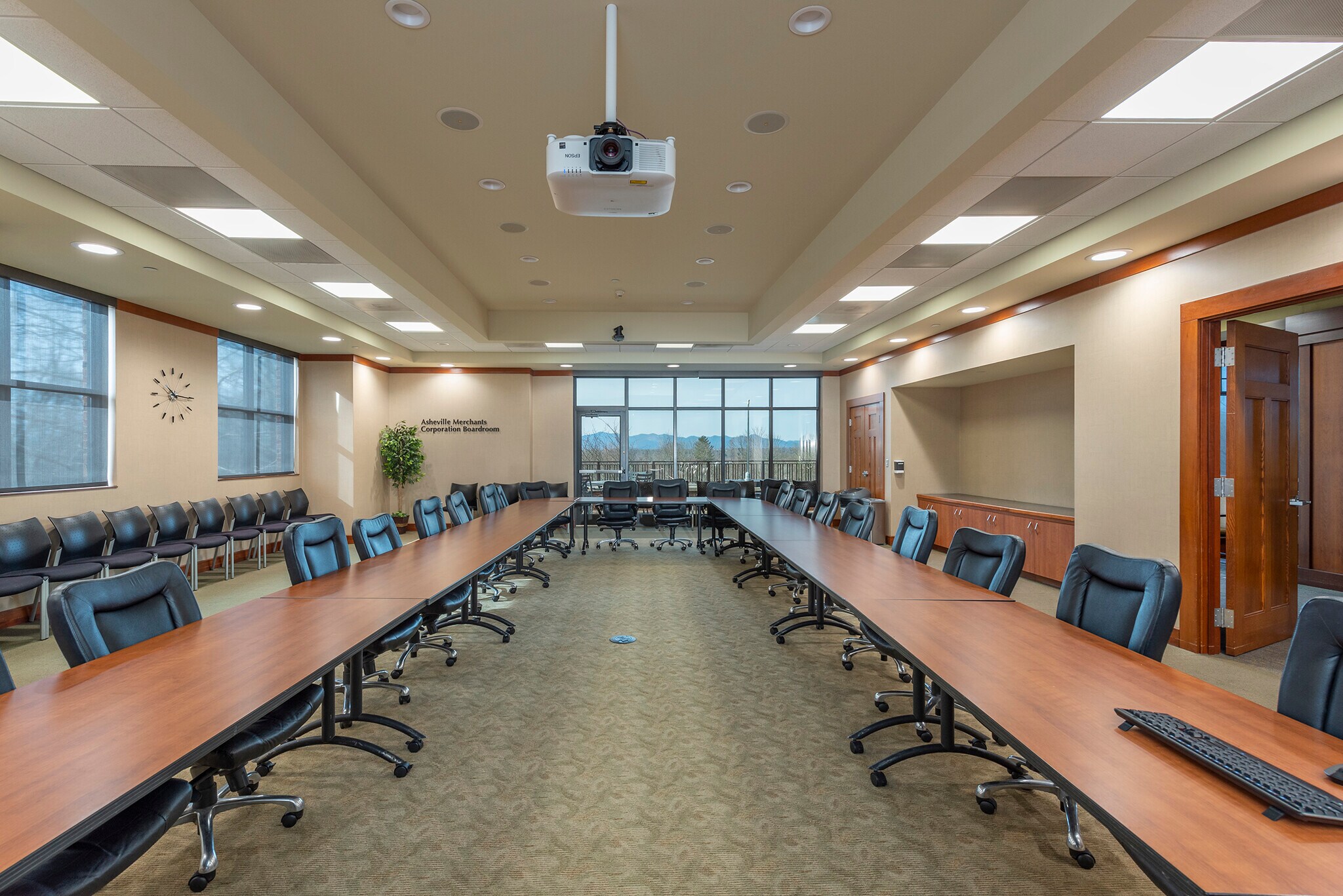 36 Montford Ave, Asheville, NC à vendre Photo du bâtiment- Image 1 de 1