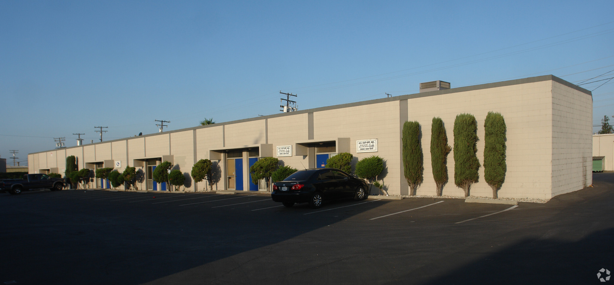 1535 W McKinley St, Azusa, CA for lease Primary Photo- Image 1 of 5