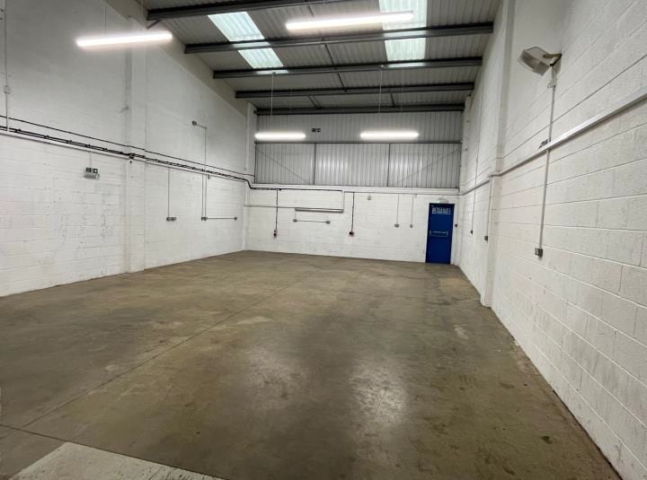 Technology Rd, Poole for lease - Interior Photo - Image 2 of 4