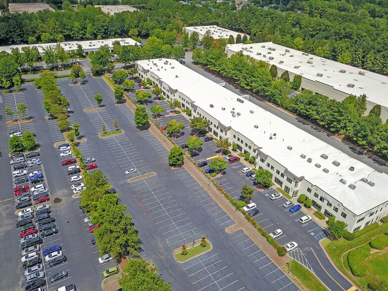 195 Chastain Meadows Ct NW, Kennesaw, GA for lease - Building Photo - Image 3 of 19