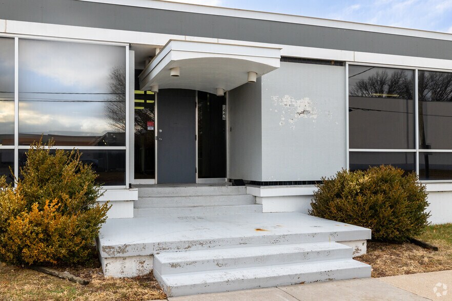 1446 Taney St, North Kansas City, MO à louer - Photo du bâtiment - Image 2 de 5