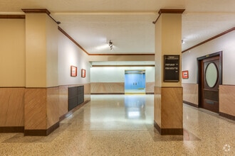 105 N Hudson Ave, Oklahoma City, OK for lease Interior Photo- Image 1 of 12