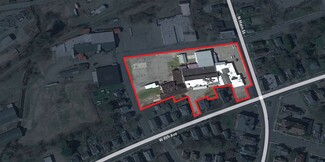 Plus de détails pour 331-335 N Main St, Gloversville, NY - Industriel à vendre