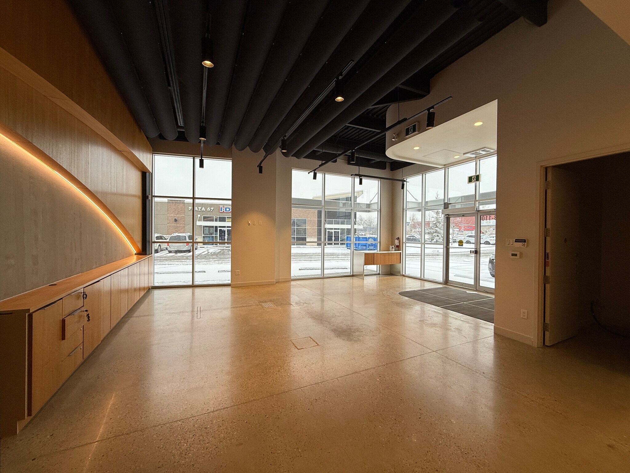 6075 67A St, Red Deer, AB for lease Interior Photo- Image 1 of 15