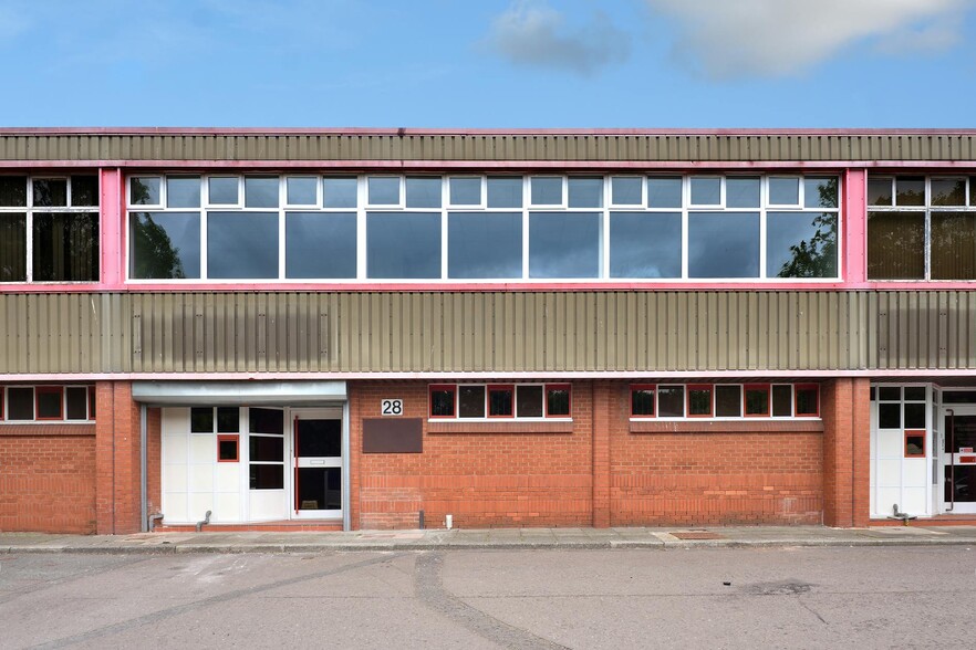 28 Hawbank Rd, East Kilbride for lease - Building Photo - Image 1 of 3