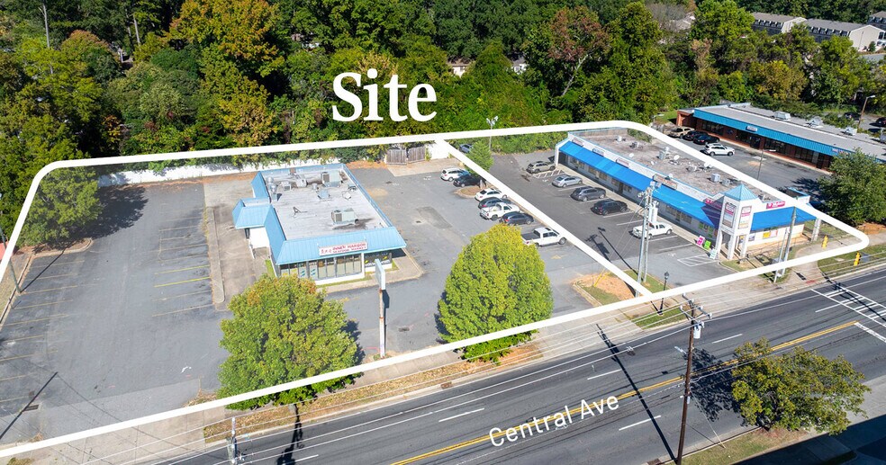 National Plaza portefeuille de 2 propriétés à vendre sur LoopNet.ca - Photo du bâtiment - Image 3 de 9