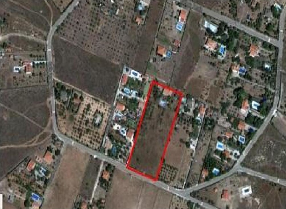 Calle Río Llano, 172, Illana, Guadalajara for sale Primary Photo- Image 1 of 2