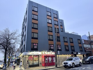 Plus de détails pour 13553 Northern Blvd, Flushing, NY - Vente au détail à vendre