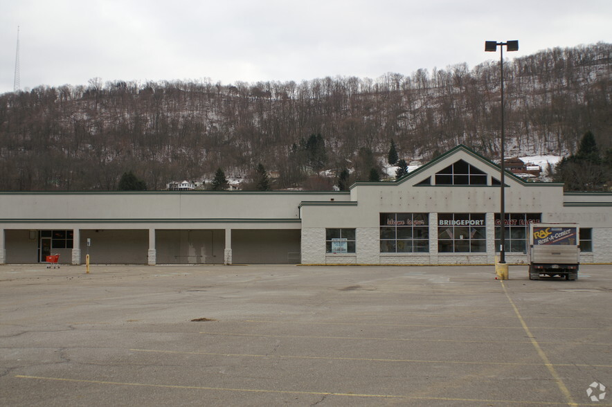 56040-56104 National Rd, Bridgeport, OH for lease - Building Photo - Image 2 of 7