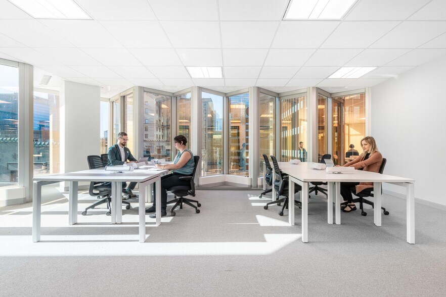 5200 Yonge St, Toronto, ON à louer - Photo intérieure - Image 3 de 11