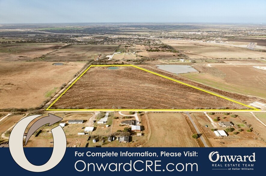 433 Barnes Rd, Lorena, TX à vendre - Photo du bâtiment - Image 3 de 11