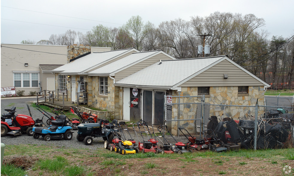 8301 Centreville Rd, Manassas, VA for sale - Primary Photo - Image 1 of 12