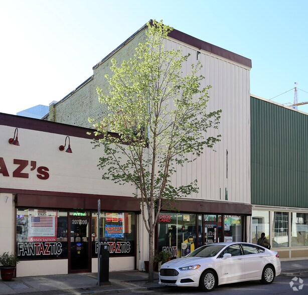 209 S Wilmington St, Raleigh, NC à vendre - Photo du bâtiment - Image 3 de 3