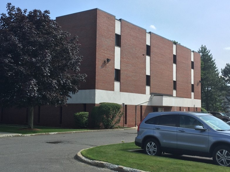 225 Boston St, Lynn, MA for lease - Building Photo - Image 3 of 22