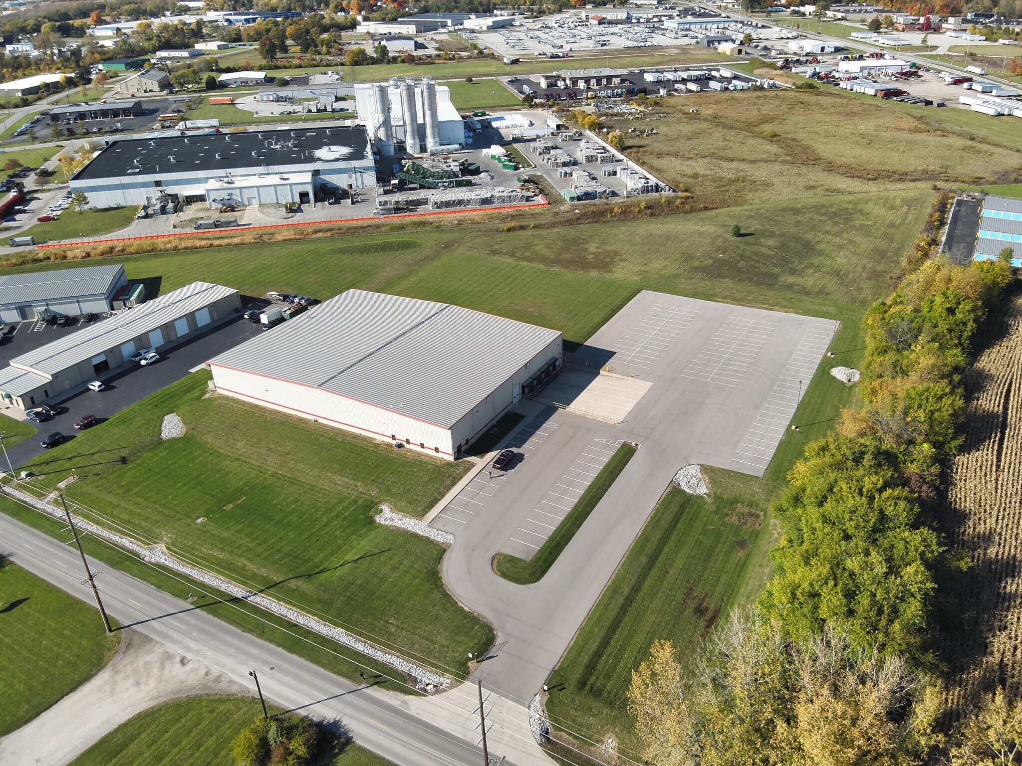 910 Progress Dr, Richmond, IN à louer Aérien- Image 1 de 23