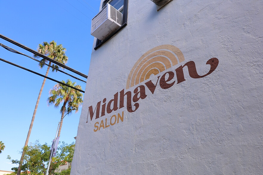 710 N Van Ness Ave, Los Angeles, CA for sale - Building Photo - Image 3 of 11