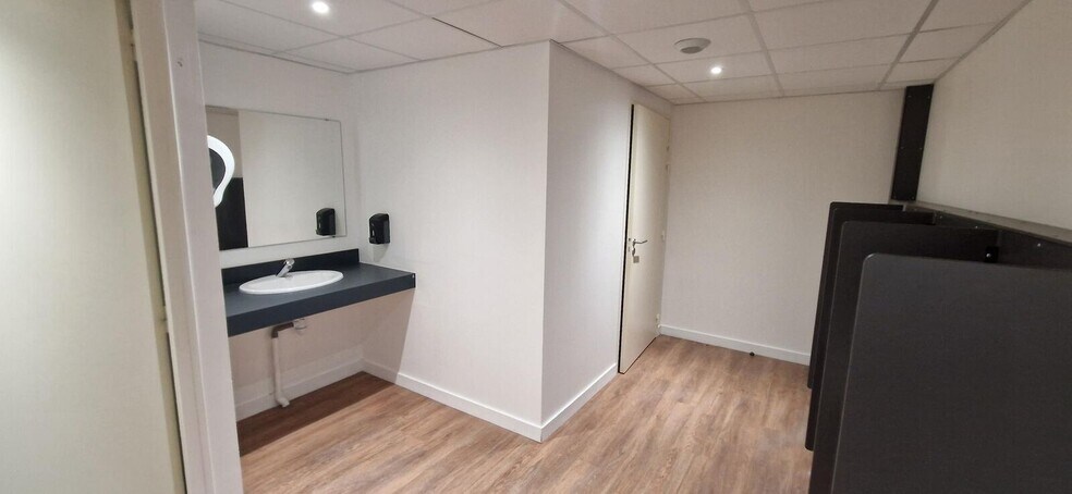 Bureau dans Cesson-Sévigné à vendre - Photo intérieure - Image 2 de 9