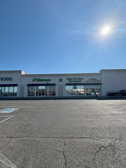 644 N 12th St, Murray, KY for lease - Building Photo - Image 1 of 8