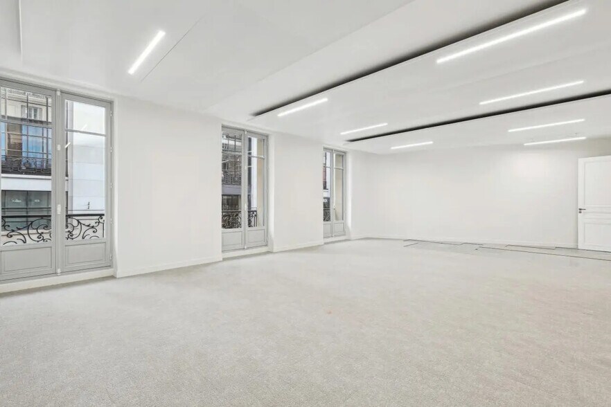 122 Rue La Boétie, Paris for lease - Interior Photo - Image 3 of 14