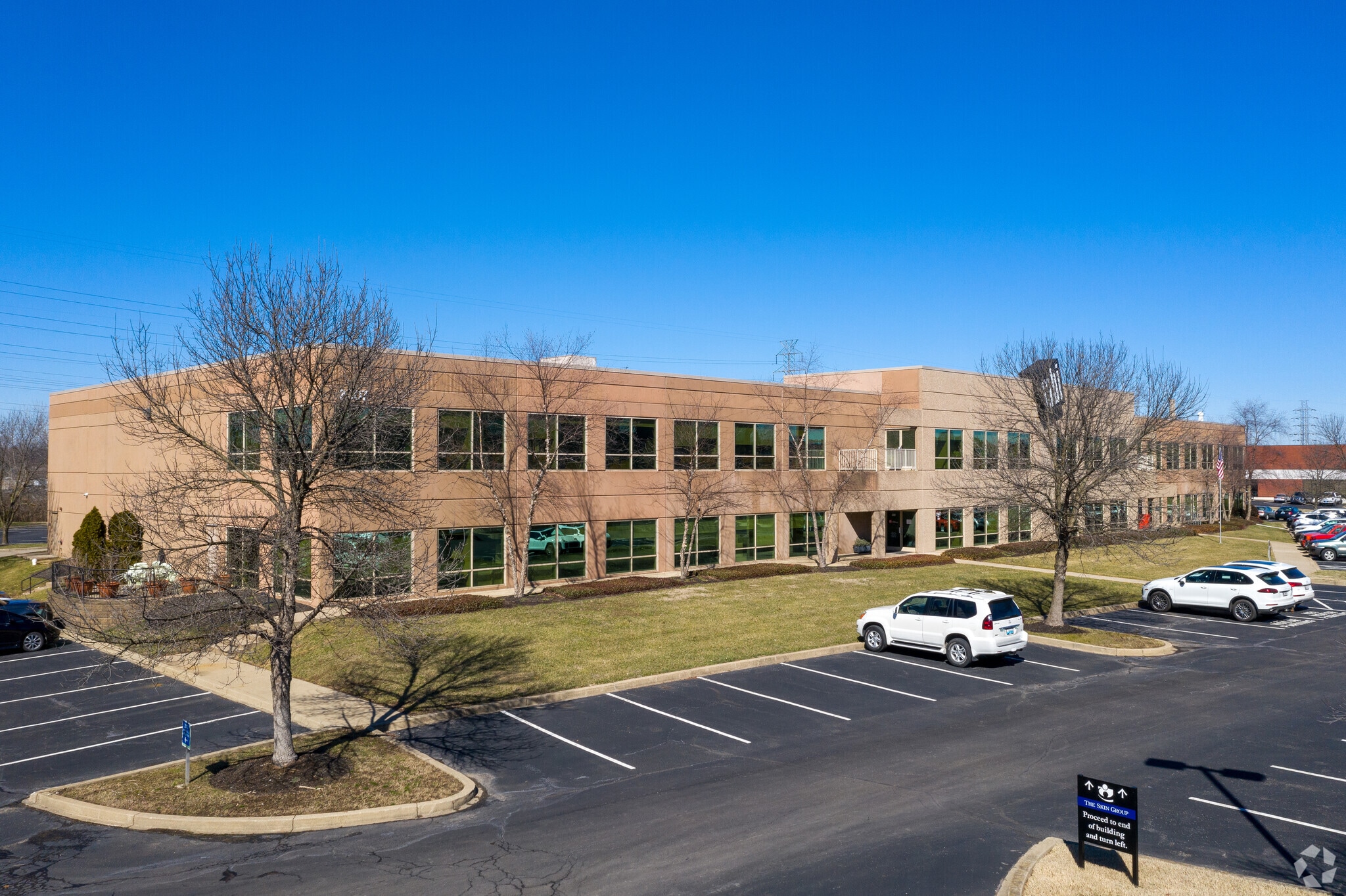 2307 River Rd, Louisville, KY for lease Primary Photo- Image 1 of 8