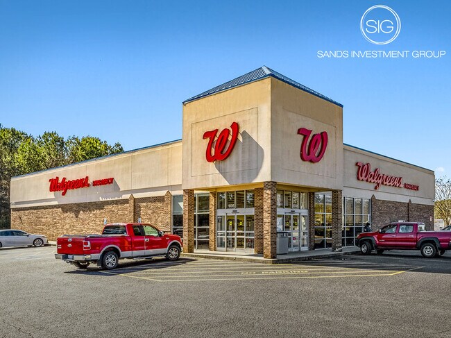 Plus de détails pour 1006 Monroe St, Carthage, NC - Commerce de détail à vendre