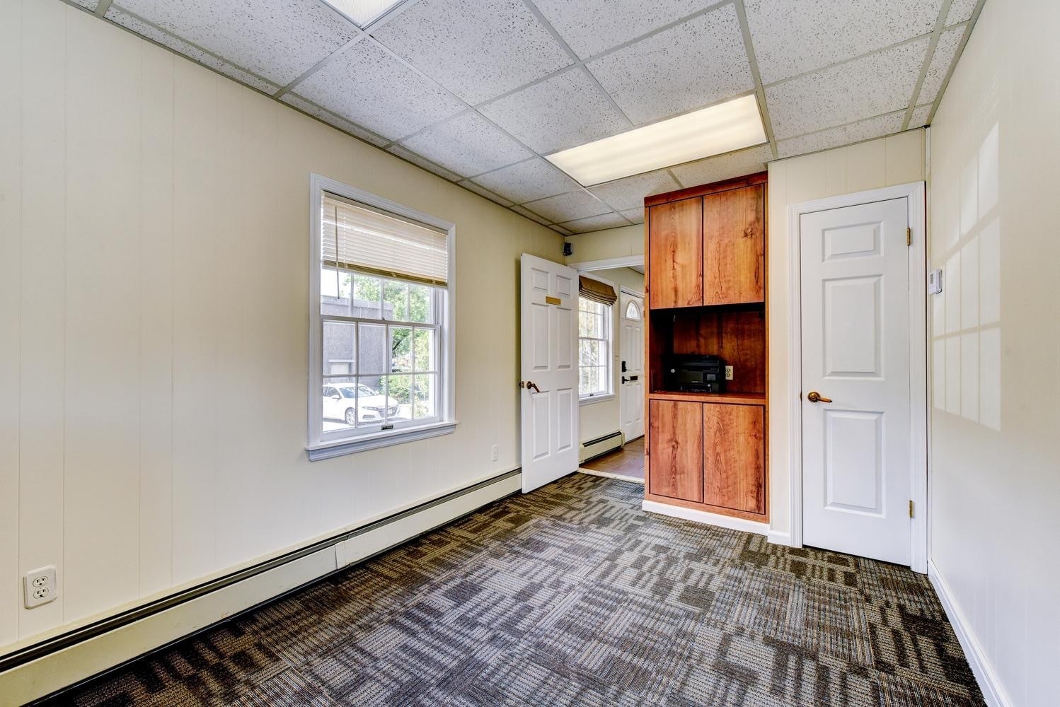 410 Franklin Ave, Nutley, NJ for lease Interior Photo- Image 1 of 13