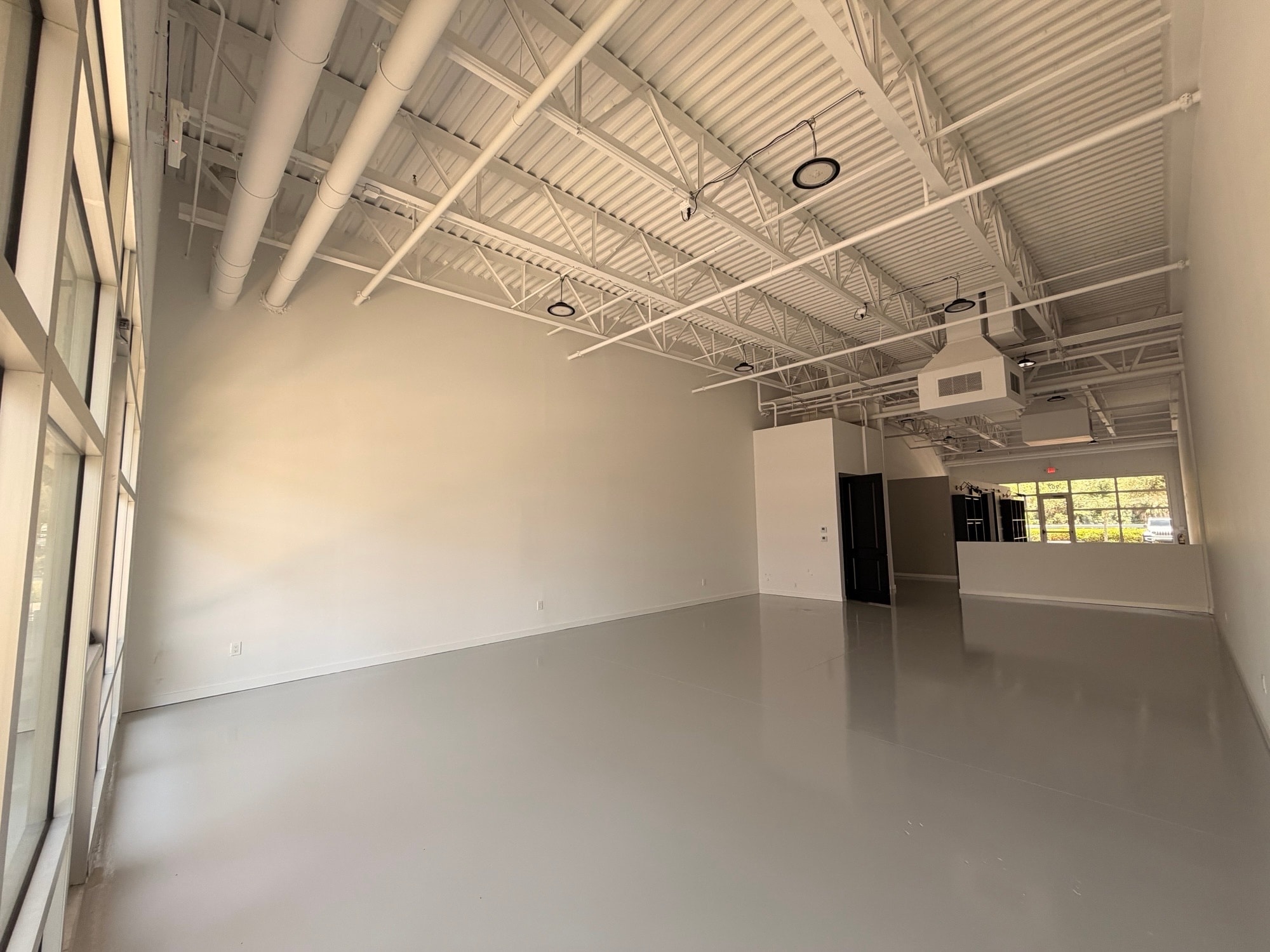 2355 vanderbilt beach Rd, Naples, FL for lease Interior Photo- Image 1 of 8