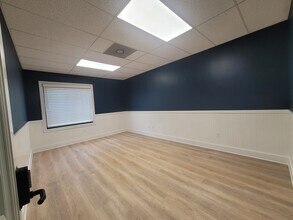 100A Central Ave, Goose Creek, SC for lease Interior Photo- Image 2 of 11
