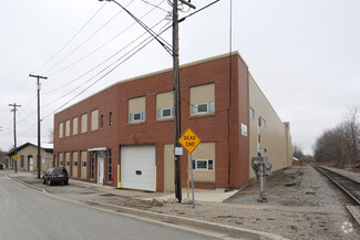 Plus de détails pour 54 Church St, Le Roy, NY - Industriel/Logistique à louer