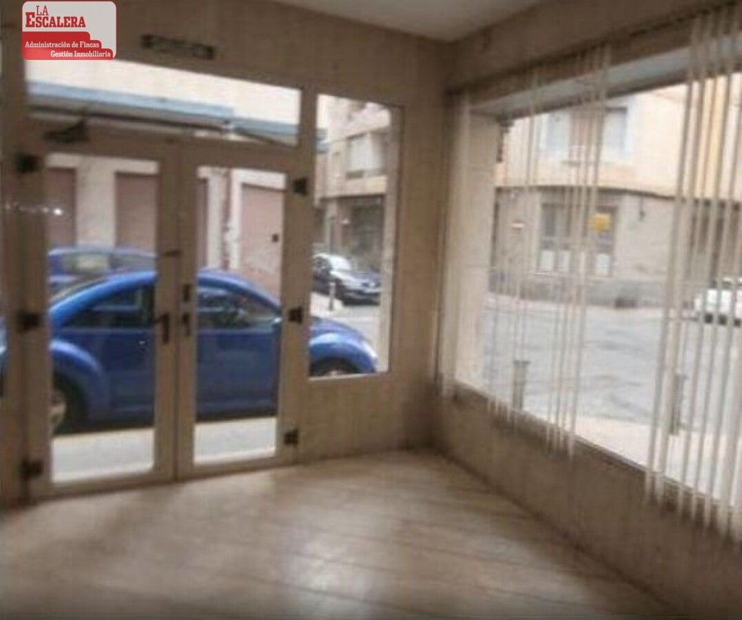 Elda, ALI 03600 - - - Interior Photo - Image 2 of 4