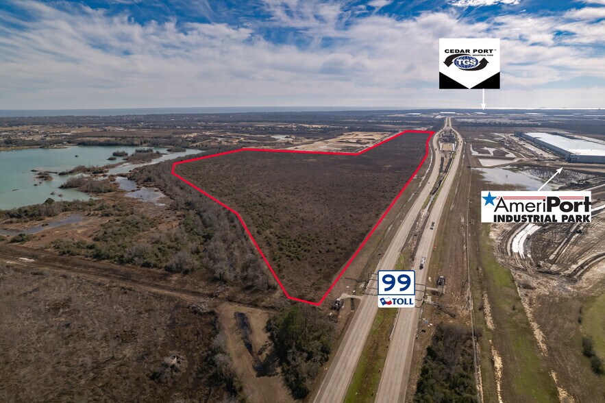 HWY 99, Baytown, TX à vendre - Photo du bâtiment - Image 3 de 8