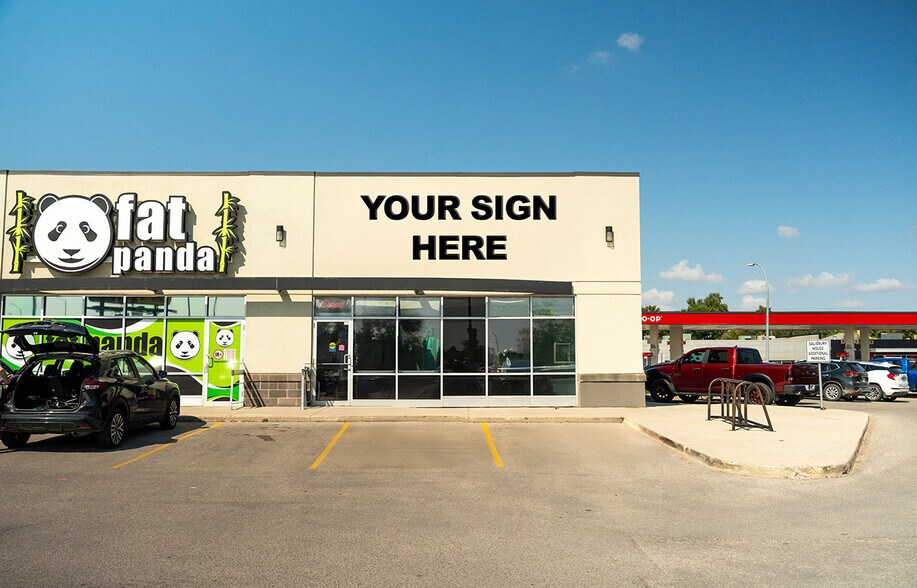 759 Pembina Hwy, Winnipeg, MB à louer - Photo du bâtiment - Image 2 de 10