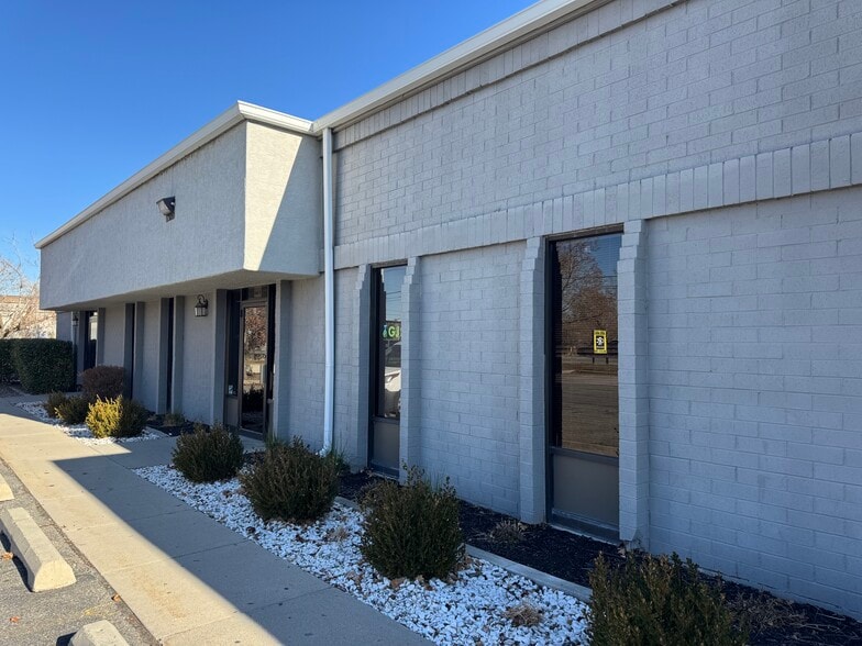 3007-3023 S West Temple, Salt Lake City, UT for lease - Building Photo - Image 1 of 53