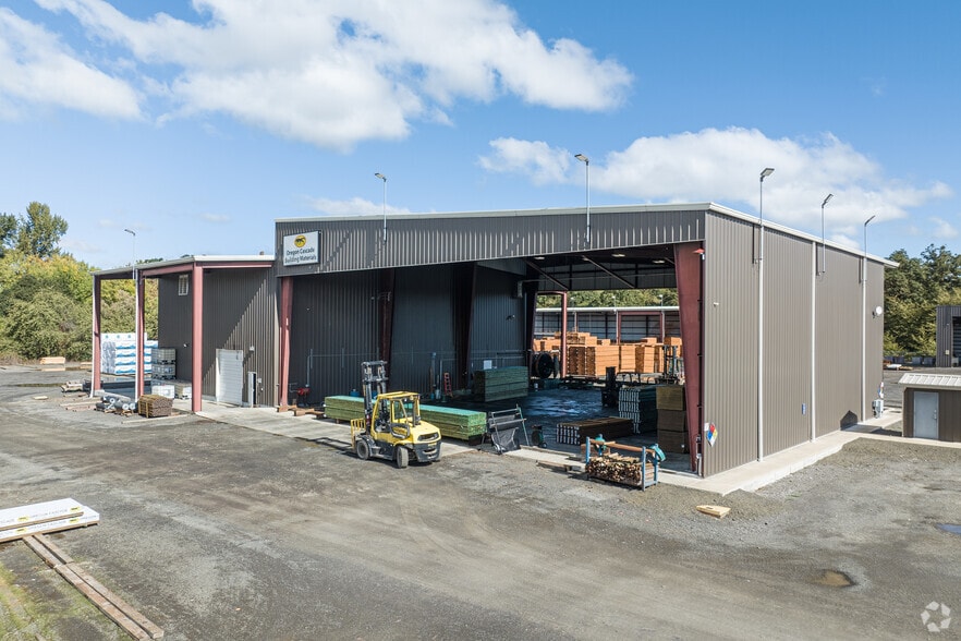 93495 Highway 99, Junction City, OR à vendre - Photo du bâtiment - Image 2 de 23