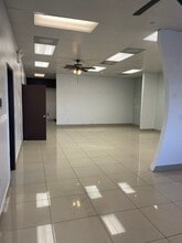 901 S Rancho Dr, Las Vegas, NV for lease Interior Photo- Image 2 of 19