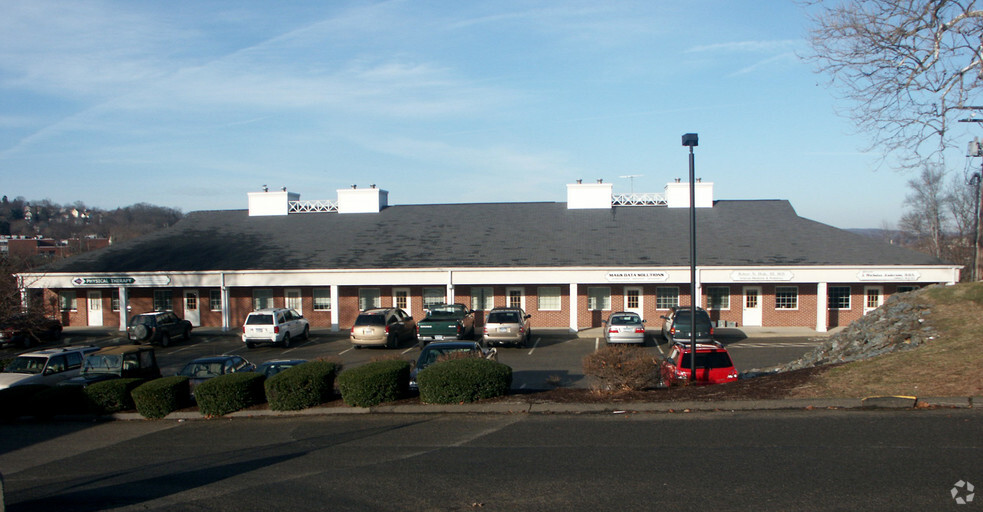 111-117 New Haven Ave, Derby, CT for lease - Building Photo - Image 3 of 5