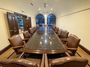 133 Sevilla Ave, Coral Gables, FL for lease Building Photo- Image 2 of 6