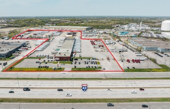 12321-12329 Boul Métropolitain E E, Montréal, QC for lease Building Photo- Image 1 of 8