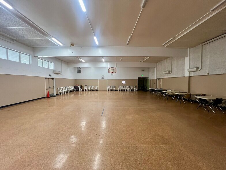 11507 Studebaker Rd, Norwalk, CA à louer - Photo du bâtiment - Image 3 de 8